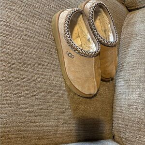 UGG Women's Cozy Brown Slippers